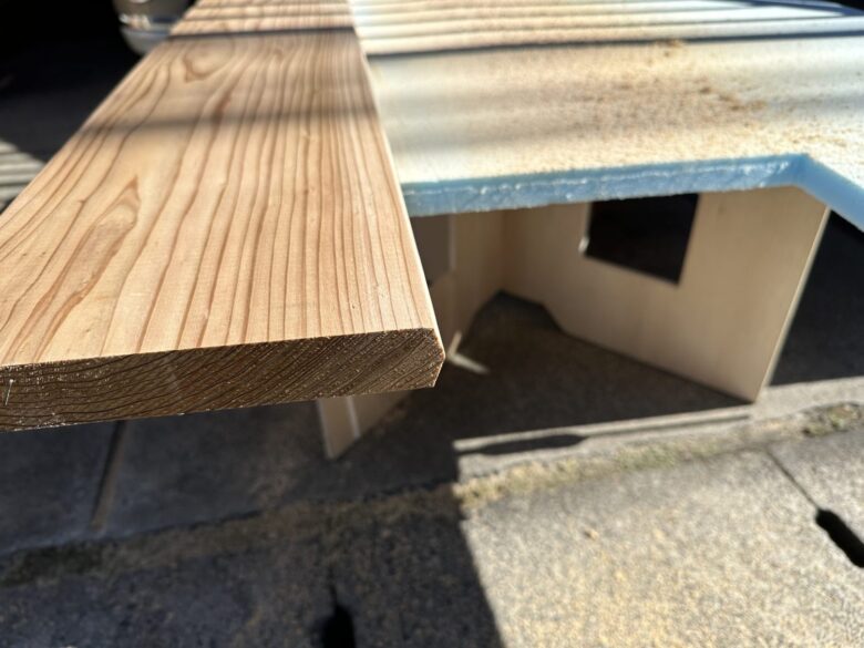 杉カフェ板材のさね部分1